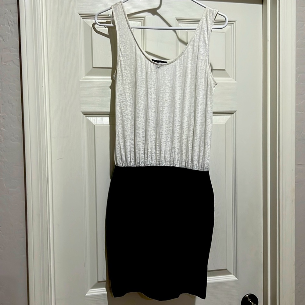 Express color block dress SIZE XS